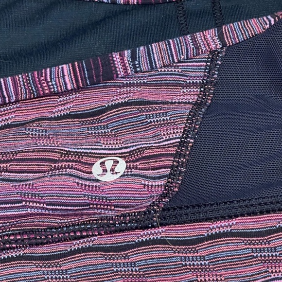 Lululemon sports bra size 12. Mesh and fabric skinny straps - Picture 3 of 5